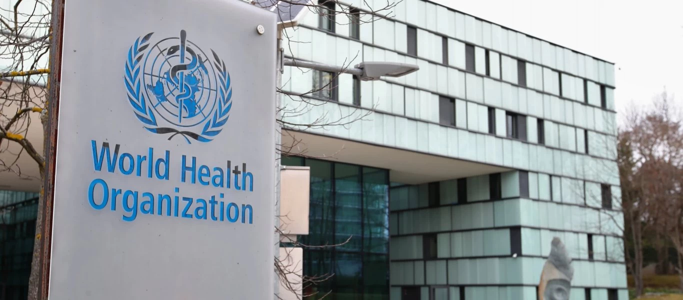 ΠΟΥ: «Πρέπει να τριπλασιαστούν οι προσπάθειες για την καταπολέμηση της πανδημίας»